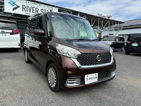 Nissan Dayz Roox