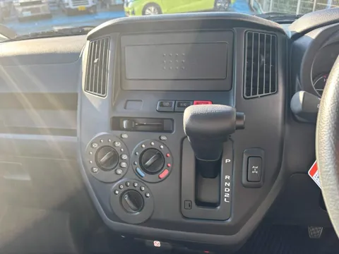 Toyota TownAce Van