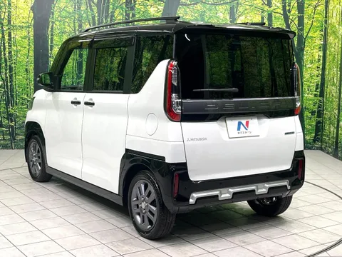 Mitsubishi Delica Mini