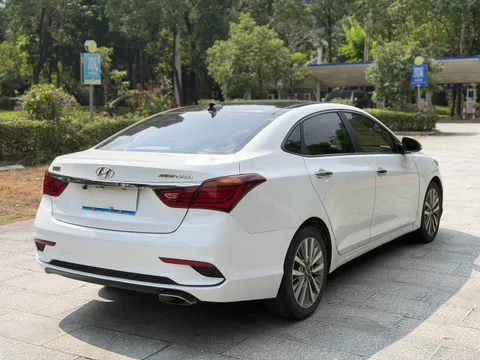 Hyundai Mistra
