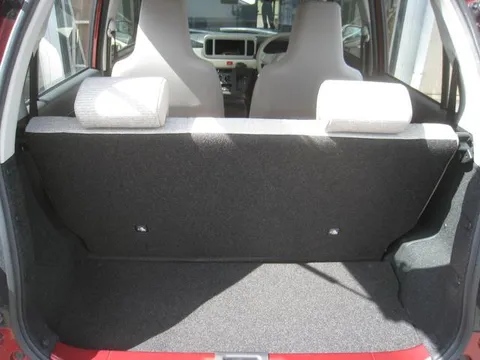 Daihatsu Mira Tocot