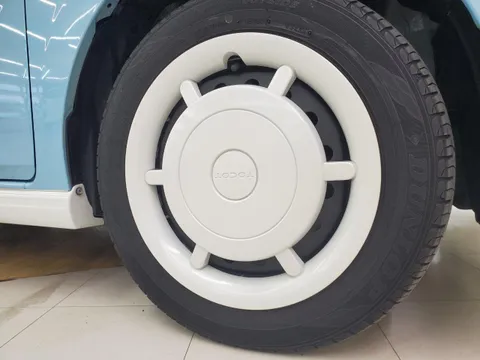 Daihatsu Mira Tocot