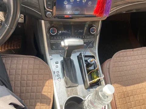 Haval H8