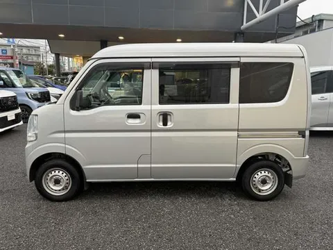 Nissan Clipper