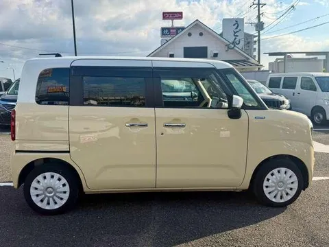 Suzuki Wagon R Smile