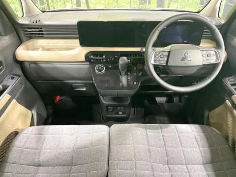 Mitsubishi Delica Mini