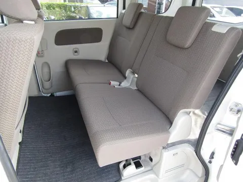 Mitsubishi Minicab Van