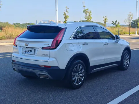 Cadillac XT4