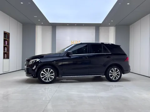 Mercedes-Benz GLE-Class