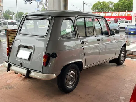 Renault 4