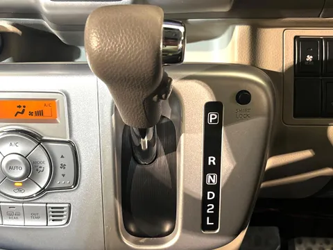 Nissan Clipper Rio