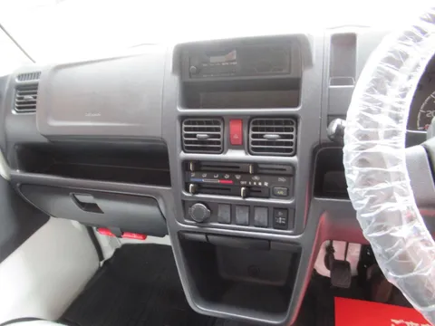 Mazda Scrum Truck