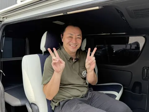 Toyota TownAce Van