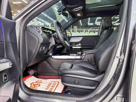 Mercedes-Benz GLB-Class