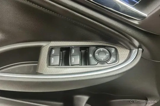 Chevrolet Malibu XL