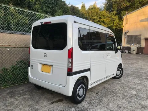 Honda N-VAN Plus Style