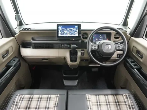 Honda N-BOX Joy