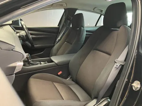 Mazda MAZDA3 Sedan