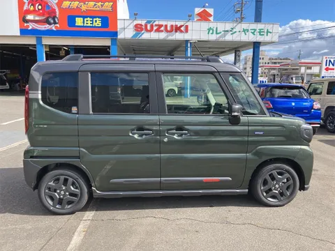 Suzuki Spacia Gear
