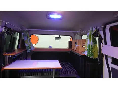 Toyota TownAce Van