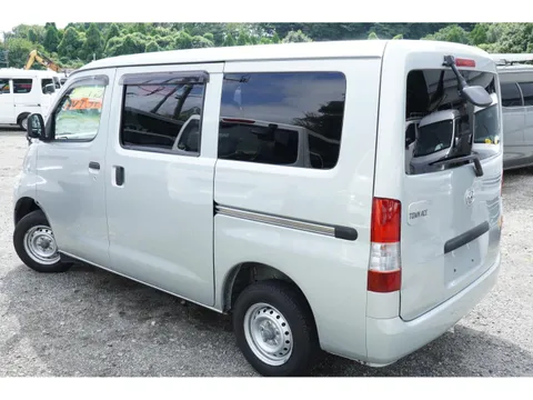 Toyota TownAce Van