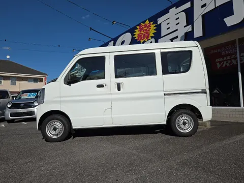 Nissan Clipper