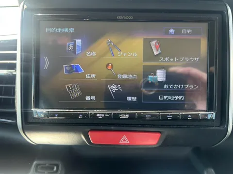 Honda N-BOX Custom