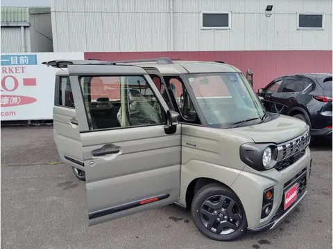 Suzuki Spacia Gear