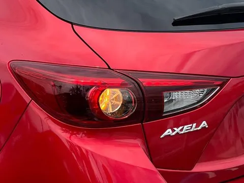 Mazda Axela Sport