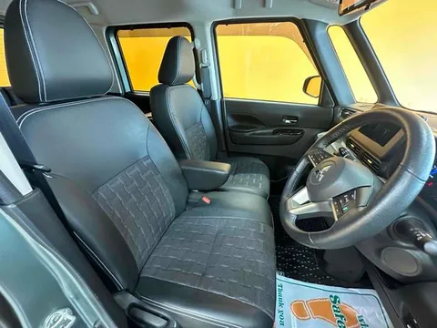 Mitsubishi Delica Mini