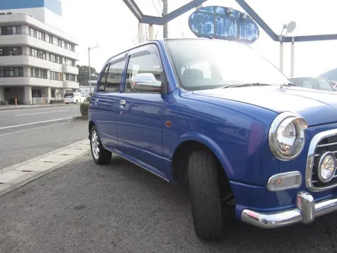 Daihatsu Mira Gino