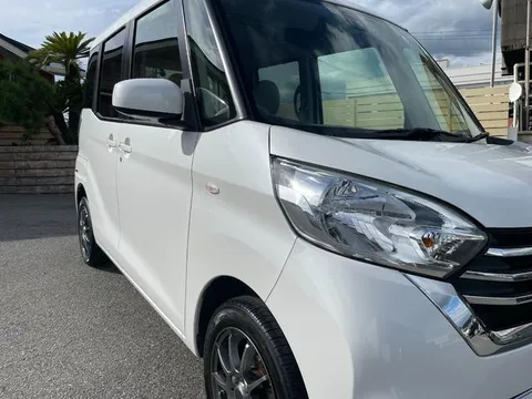 Nissan Dayz Roox