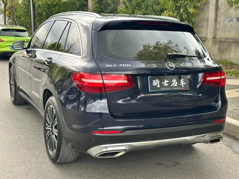 Mercedes-Benz Mercedes-Benz GLC