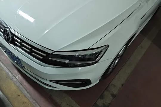 Volkswagen Lamando