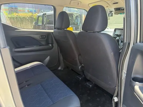 Mitsubishi eK X