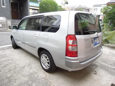 Toyota Succeed Wagon