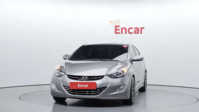 Hyundai Elantra (Avante)