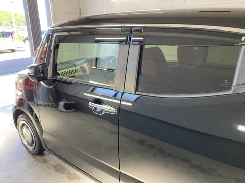 Honda N-BOX Slash
