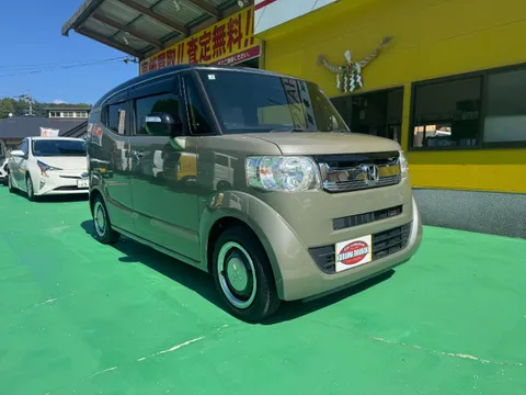 Honda N-BOX Slash