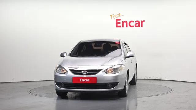 Renault SM3