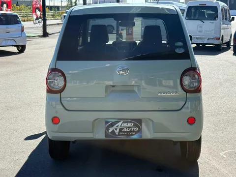 Daihatsu Mira Tocot
