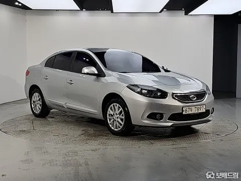 Renault SM3