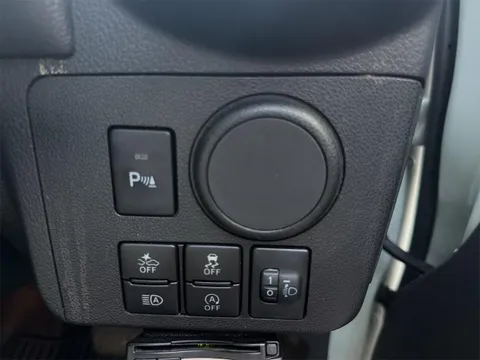 Daihatsu Mira Tocot