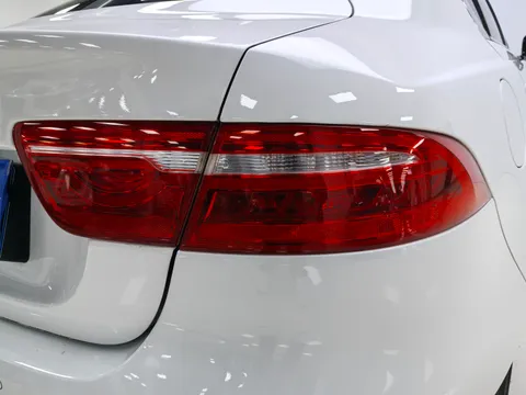 Jaguar XEL