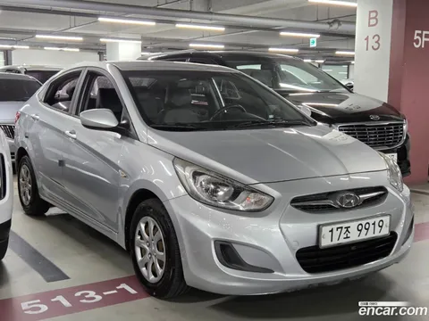 Hyundai Accent