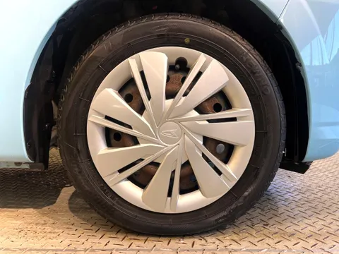 Daihatsu Mira Tocot