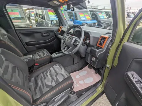 Daihatsu Taft