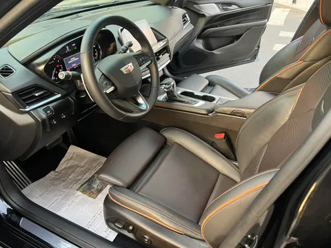 Cadillac CT4