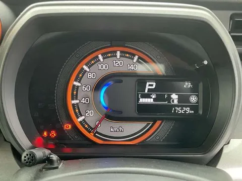 Suzuki Spacia