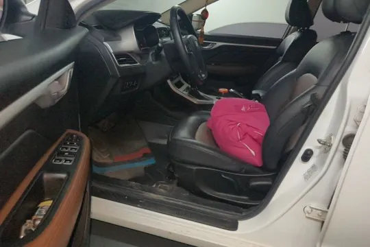 Geely Vision